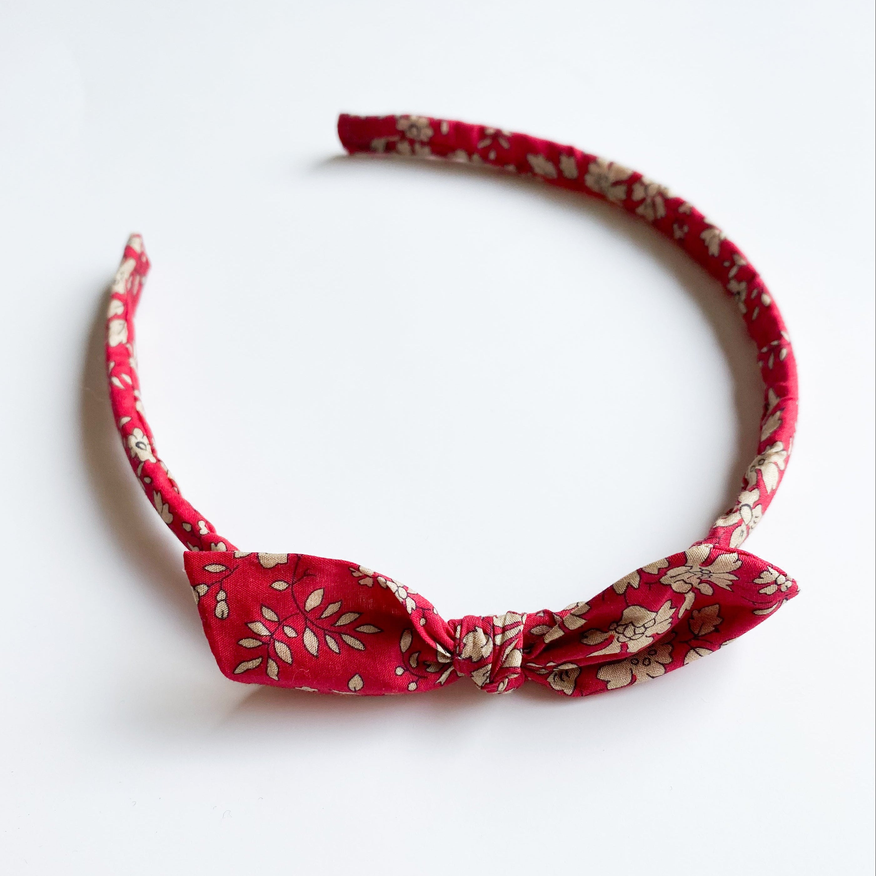 Cintillo Orejita de oso  -  Rojo flores Liberty