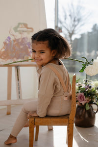 Pantys Silly Sillas sin patitas - beige y gris