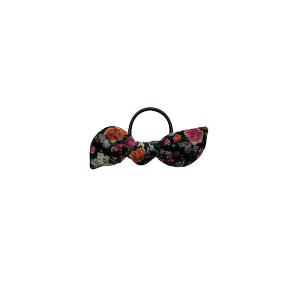 Orejita de oso - Cotelé negro  rosas rosa