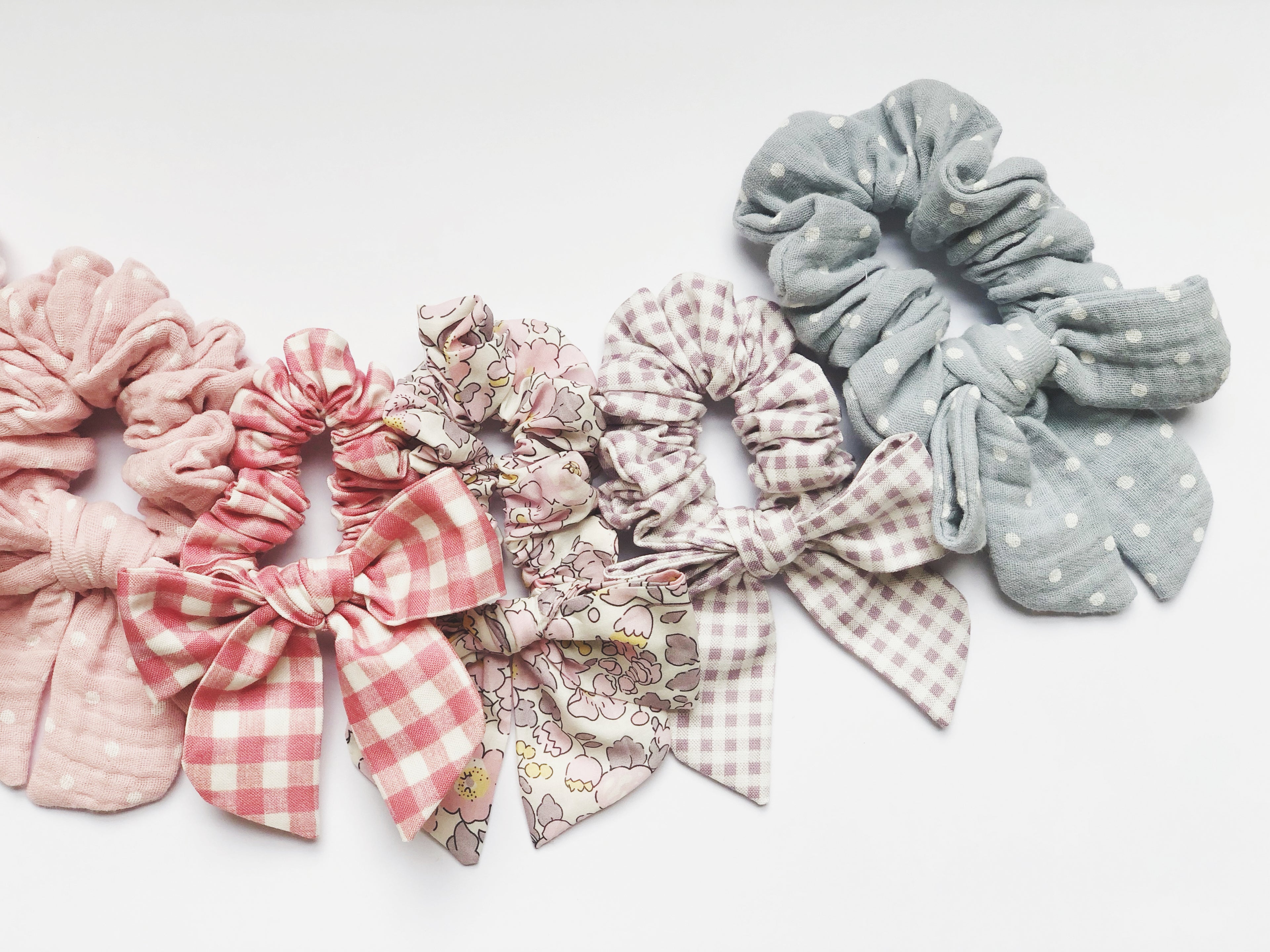 Lirio cuadrille lila