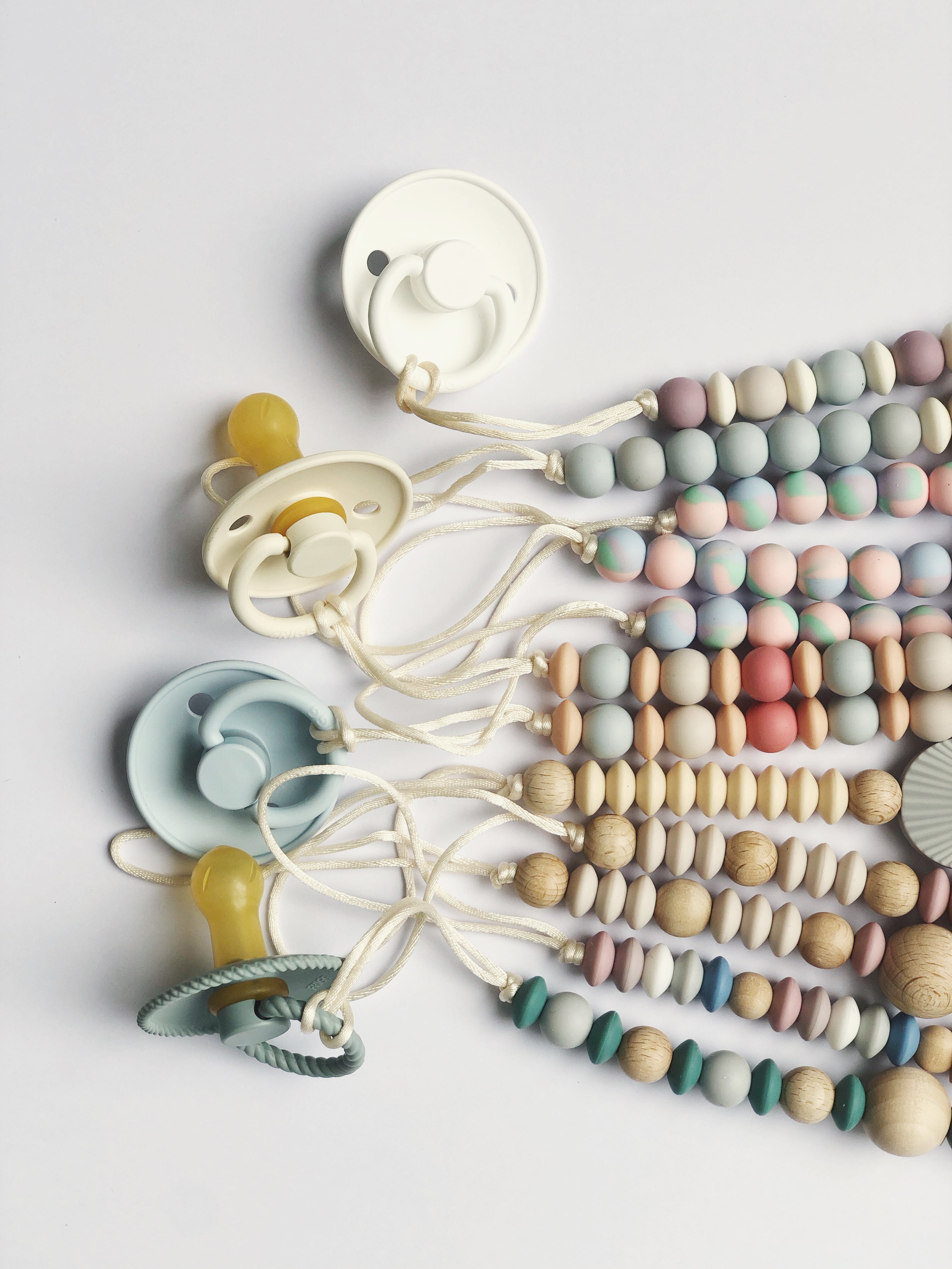 Porta chupete - Cereza